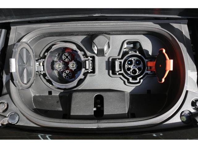 リーフ X Vセレクション ドライブレコーダー 全周囲カメラ ナビ TV クリアランスソナー オートクルーズコントロール 衝突被害軽減システム アルミホイール オートライト LEDヘッドランプ スマートキー 電動格納ミラー(12枚目)