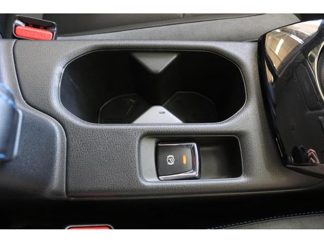 ご覧頂きまして誠に有難うございます！！是非ご来店して頂き、実際にご覧になって頂ければと思います。お客様からのご連絡をスタッフ一同、心よりお待ちしております