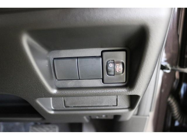 スペーシアカスタム ハイブリッドＧＳ　両側スライド・片側電動　クリアランスソナー　オートクルーズコントロール　レーンアシスト　衝突被害軽減システム　オートライト　ＬＥＤヘッドランプ　スマートキー　アイドリングストップ　電動格納ミラー（44枚目）