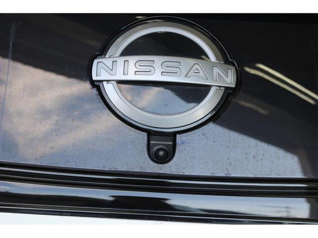 リーフ e+ G SOH値95% BOSE ドラレコ 全周囲カメラ ナビ TV クリアランスソナー オートクルーズコントロール 自動駐車システム 衝突被害軽減システム AW オートライト LEDヘッドランプ スマキー(18枚目)