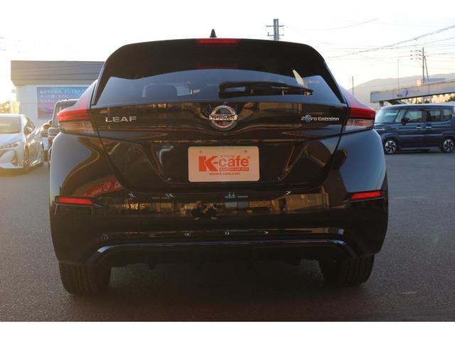 リーフ Ｘ　Ｖセレクション　ドライブレコーダー　全周囲カメラ　ナビ　ＴＶ　クリアランスソナー　オートクルーズコントロール　衝突被害軽減システム　アルミホイール　オートライト　ＬＥＤヘッドランプ　スマートキー　電動格納ミラー（6枚目）