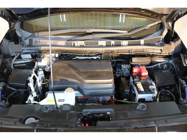 リーフ Ｘ　Ｖセレクション　ドライブレコーダー　全周囲カメラ　ナビ　ＴＶ　クリアランスソナー　オートクルーズコントロール　衝突被害軽減システム　アルミホイール　オートライト　ＬＥＤヘッドランプ　スマートキー　電動格納ミラー（9枚目）