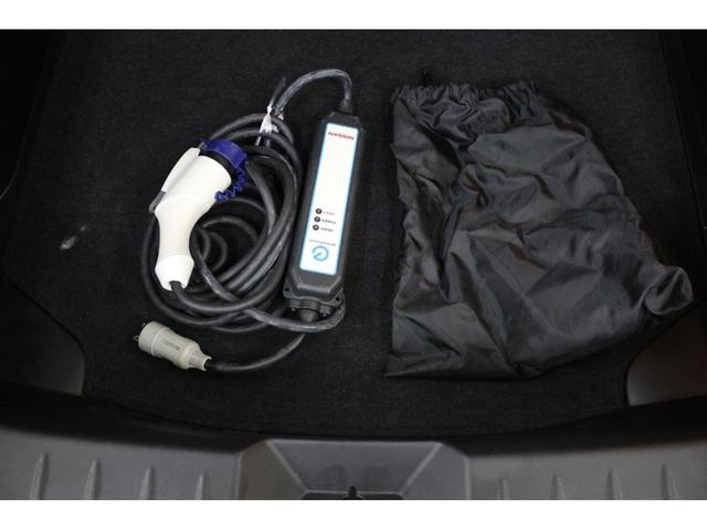 リーフ Ｘ　Ｖセレクション　ドライブレコーダー　全周囲カメラ　ナビ　ＴＶ　クリアランスソナー　オートクルーズコントロール　衝突被害軽減システム　アルミホイール　オートライト　ＬＥＤヘッドランプ　スマートキー　電動格納ミラー（64枚目）