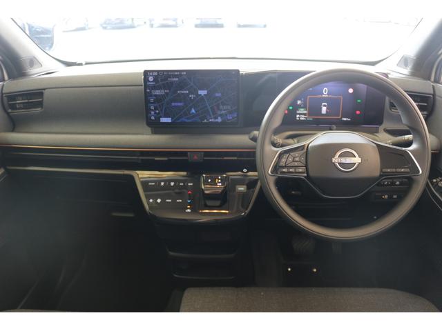 サクラ Ｘ　ドライブレコーダー　全周囲カメラ　ナビ　クリアランスソナー　衝突被害軽減システム　オートライト　ＬＥＤヘッドランプ　スマートキー　電動格納ミラー　ベンチシート　ＣＶＴ　盗難防止システム　ＡＢＳ　ＥＳＣ（2枚目）