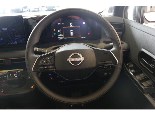 サクラ Ｘ　ドライブレコーダー　全周囲カメラ　ナビ　クリアランスソナー　衝突被害軽減システム　オートライト　ＬＥＤヘッドランプ　スマートキー　電動格納ミラー　ベンチシート　ＣＶＴ　盗難防止システム　ＡＢＳ　ＥＳＣ（3枚目）