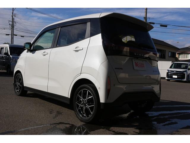 サクラ Ｘ　ドライブレコーダー　全周囲カメラ　ナビ　クリアランスソナー　衝突被害軽減システム　オートライト　ＬＥＤヘッドランプ　スマートキー　電動格納ミラー　ベンチシート　ＣＶＴ　盗難防止システム　ＡＢＳ　ＥＳＣ（16枚目）