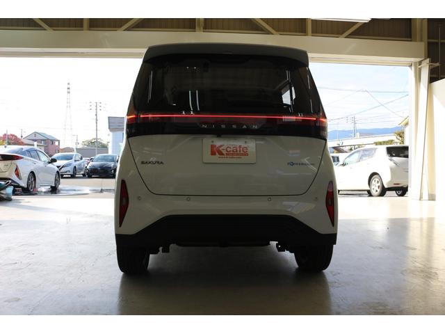 サクラ Ｘ　ドライブレコーダー　全周囲カメラ　ナビ　クリアランスソナー　衝突被害軽減システム　オートライト　ＬＥＤヘッドランプ　スマートキー　電動格納ミラー　ベンチシート　ＣＶＴ　盗難防止システム　ＡＢＳ　ＥＳＣ（25枚目）