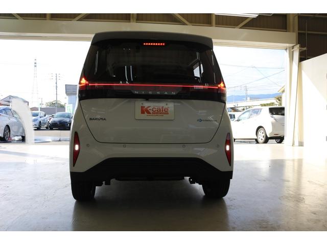 サクラ Ｘ　ドライブレコーダー　全周囲カメラ　ナビ　クリアランスソナー　衝突被害軽減システム　オートライト　ＬＥＤヘッドランプ　スマートキー　電動格納ミラー　ベンチシート　ＣＶＴ　盗難防止システム　ＡＢＳ　ＥＳＣ（27枚目）