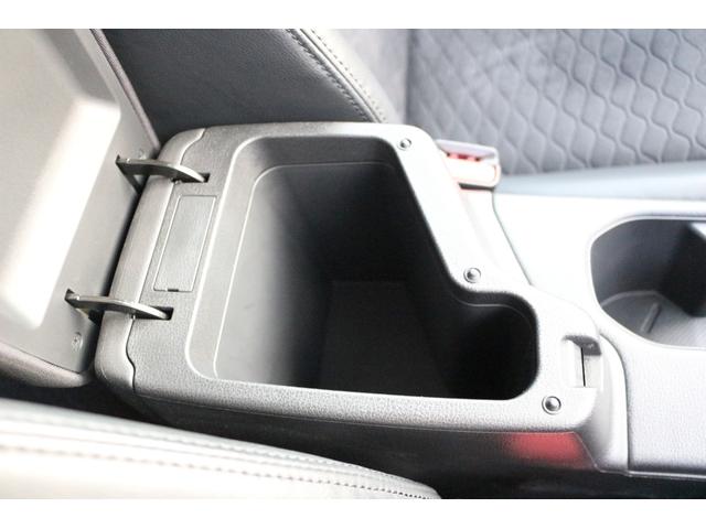 リーフ ｅ＋　Ｘ　９０周年記念車　ＥＴＣ　全周囲カメラ　ナビ　ＴＶ　クリアランスソナー　オートクルーズコントロール　衝突被害軽減システム　オートライト　ＬＥＤヘッドランプ　スマートキー　電動格納ミラー　シートヒーター（35枚目）