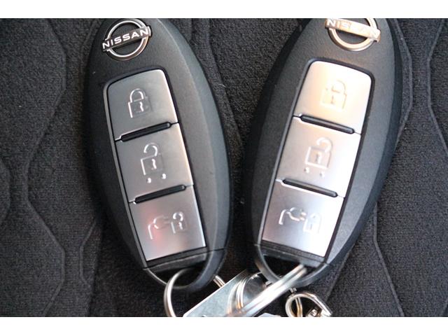 リーフ ｅ＋　Ｘ　９０周年記念車　ＥＴＣ　全周囲カメラ　ナビ　ＴＶ　クリアランスソナー　オートクルーズコントロール　衝突被害軽減システム　オートライト　ＬＥＤヘッドランプ　スマートキー　電動格納ミラー　シートヒーター（41枚目）