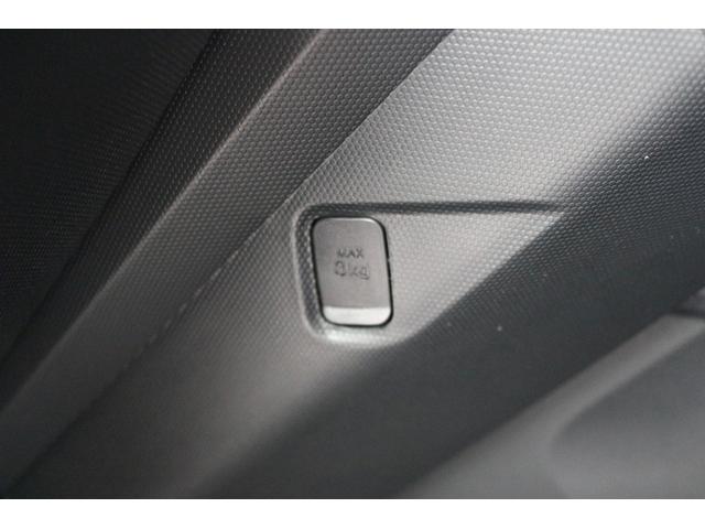 タフト Ｇ　ダーククロムベンチャー　バックカメラ　クリアランスソナー　オートクルーズコントロール　衝突被害軽減システム　オートライト　ＬＥＤヘッドランプ　スマートキー　アイドリングストップ　電動格納ミラー　シートヒーター　サンルーフ（44枚目）