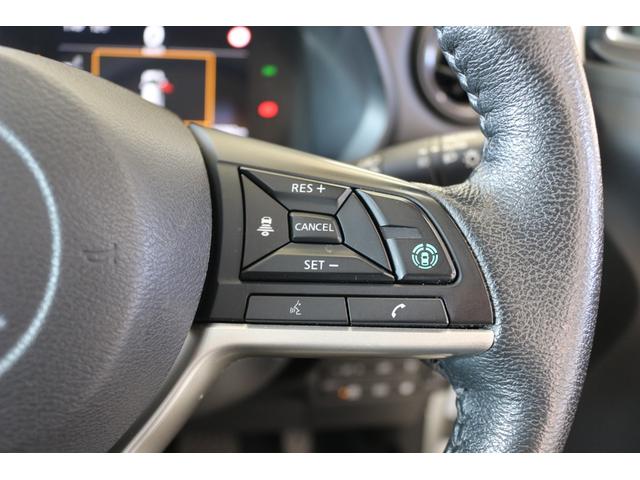 ｅＫクロス ＥＶ Ｐ　ドライブレコーダー　全周囲カメラ　ナビ　ＴＶ　クリアランスソナー　衝突被害軽減システム　ＬＥＤヘッドランプ　スマートキー　電動格納ミラー　シートヒーター　ベンチシート　ＣＶＴ　盗難防止システム　ＡＢＳ（10枚目）