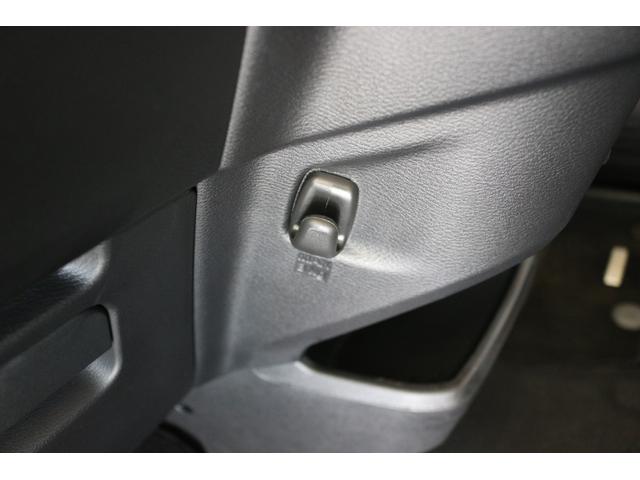 ｅＫクロス ＥＶ Ｐ　ドライブレコーダー　全周囲カメラ　ナビ　ＴＶ　クリアランスソナー　衝突被害軽減システム　ＬＥＤヘッドランプ　スマートキー　電動格納ミラー　シートヒーター　ベンチシート　ＣＶＴ　盗難防止システム　ＡＢＳ（35枚目）