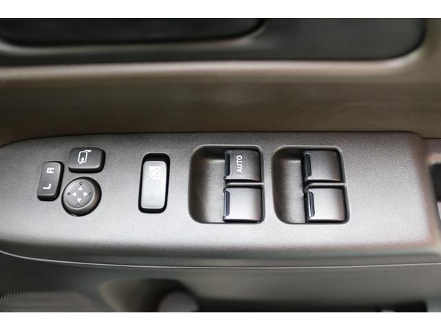 スペーシア ハイブリッドＧ　両側スライドドア　クリアランスソナー　衝突被害軽減システム　オートライト　ＬＥＤヘッドランプ　スマートキー　アイドリングストップ　電動格納ミラー　ベンチシート　ＣＶＴ　盗難防止システム　ＡＢＳ　ＥＳＣ（11枚目）