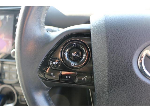 �n���h���ɂ��ڗ�����C��͌�����܂���B�ڐ���傫�����炷���ƂȂ��{�^���̑�����s�����Ƃ��ł��܂��B