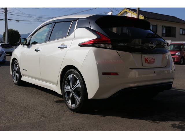 リーフ Ｘ　Ｖセレクション　ＳＯＨ９３％　ドライブレコーダー　全方位　ナビ　クリアランスソナー　オートクルーズコントロール　レーンアシスト　衝突被害軽減システム　アルミホイール　オートライト　ＬＥＤヘッドランプ　スマートキー（10枚目）