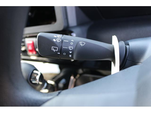 タント カスタムＸ　両側電動スライドドア　衝突被害軽減ブレーキ　スマートキー　クリアランスソナー　ＥＣＳ　アイドリングストップ　ＬＥＤヘッドライト　シートヒーター　衝突軽減ブレーキ　リアコーナーセンサー　車線逸脱防止（30枚目）