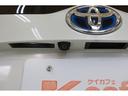 純正バックカメラ搭載 駐車の苦手な方でもカメラ搭載していますのでナビ側のモニターで後方を画像で確認できるので安心ですね♪