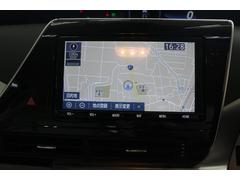 ナビ付き♪旅行やドライブも楽しいひと時！初めての道でも迷うことなくエスコートしてくれます。 4