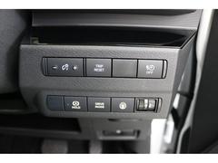 ご覧いただきありがとうございます♪気になったお車がありましたらお気軽にお電話をください♪ 7