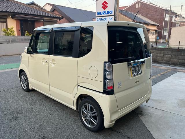 Ｎ－ＢＯＸ Ｇ　ＳＳパッケージ　両側パワースライドドア、スマートキー、ナビ、バックカメラ、純正アルミ、ヒダマリアイボリー（8枚目）