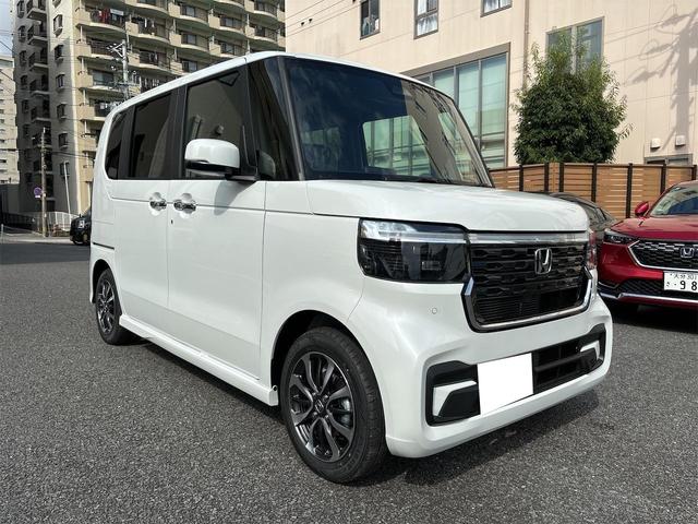 Ｎ－ＢＯＸカスタム ベースグレード　バックカメラ　フロントカメラ　両側スライド・片側電動　クリアランスソナー　オートクルーズコントロール　レーンアシスト　オートライト　スマートキー　アイドリングストップ　電動格納ミラー　シートヒーター（14枚目）