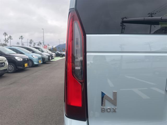 Ｎ－ＢＯＸ ファッションスタイル　バックカメラ　両側スライド・片側電動　オートクルーズコントロール　オートライト　スマートキー　電動格納ミラー　シートヒーター　ＣＶＴ　ＥＳＣ　エアコン　パワーステアリング　パワーウィンドウ（30枚目）