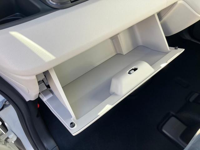 Ｎ－ＢＯＸ ベースグレード　バックカメラ　両側スライド・片側電動　クリアランスソナー　オートクルーズコントロール　レーンアシスト　衝突被害軽減システム　オートライト　ＬＥＤヘッドランプ　スマートキー　アイドリングストップ（9枚目）