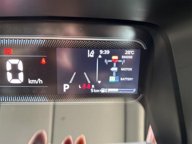 スペーシア ハイブリッドＸ　両側電動スライドドア　オートライト　スマートキー　電動格納ミラー　シートヒーター　ＣＶＴ　オットマン　エアコン　パワーステアリング　パワーウィンドウ（12枚目）