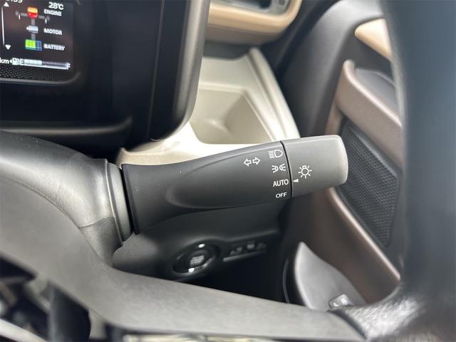 スペーシア ハイブリッドＸ　両側電動スライドドア　オートライト　スマートキー　電動格納ミラー　シートヒーター　ＣＶＴ　オットマン　エアコン　パワーステアリング　パワーウィンドウ（14枚目）