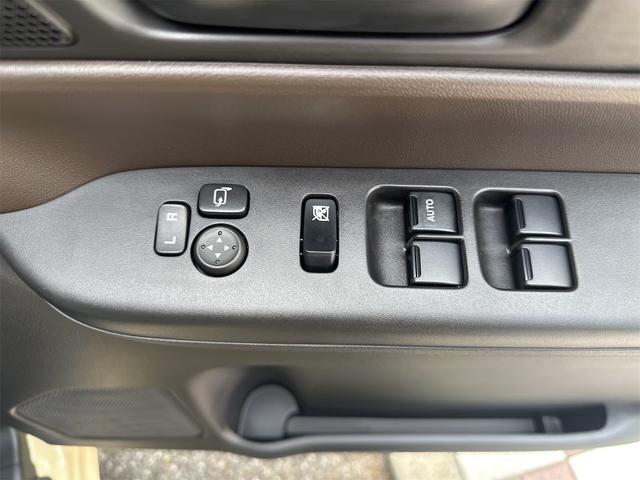 スペーシア ハイブリッドＸ　両側電動スライドドア　オートライト　スマートキー　電動格納ミラー　シートヒーター　ＣＶＴ　オットマン　エアコン　パワーステアリング　パワーウィンドウ（20枚目）