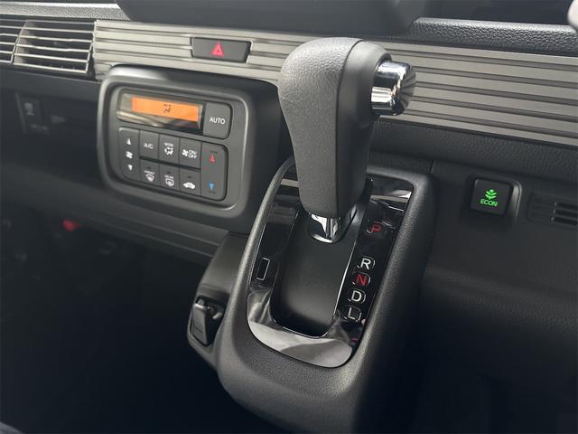 Ｎ－ＶＡＮ ファン　ＣＶＴ　衝突被害軽減システム　クリアランスソナー　オートクルーズコントロール　レーンアシスト　バックカメラ　両側スライドドア　スマートキー　アイドリングストップ　電動格納ミラー　オートライト（5枚目）
