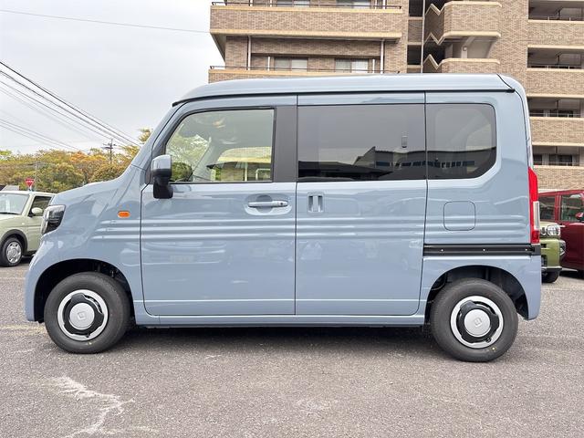 Ｎ－ＶＡＮ ファン　ＣＶＴ　衝突被害軽減システム　クリアランスソナー　オートクルーズコントロール　レーンアシスト　バックカメラ　両側スライドドア　スマートキー　アイドリングストップ　電動格納ミラー　オートライト（33枚目）