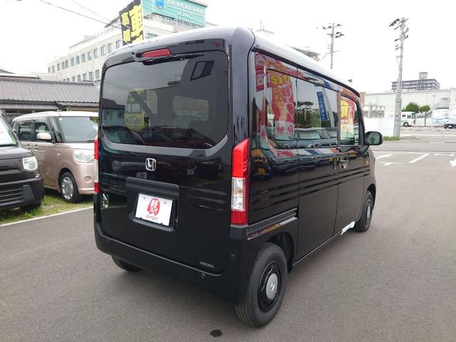 Ｎ－ＶＡＮ ファン　スタイル＋ネイチャー　ＣＶＴ　衝突被害軽減システム　クリアランスソナー　オートクルーズコントロール　レーンアシスト　バックカメラ　両側スライドドア　スマートキー　アイドリングストップ　電動格納ミラー　オートライト（3枚目）