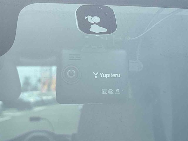 スペーシア ハイブリッドＸ　バックカメラ　両側電動スライドドア　ナビ　ＴＶ　クリアランスソナー　レーンアシスト　衝突被害軽減システム　オートライト　スマートキー　アイドリングストップ　電動格納ミラー　シートヒーター　ベンチシート（29枚目）