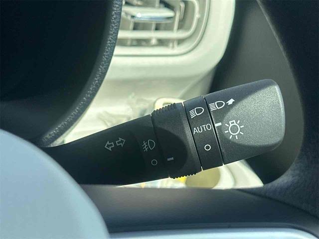 ムーヴキャンバス ストライプスＧ　バックカメラ　両側電動スライドドア　クリアランスソナー　衝突被害軽減システム　オートライト　ＬＥＤヘッドランプ　スマートキー　アイドリングストップ　電動格納ミラー　シートヒーター　ベンチシート　ＣＶＴ（22枚目）