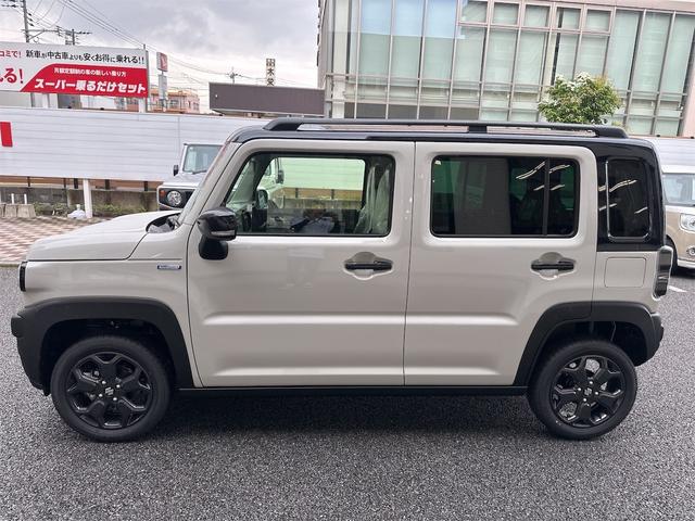 ハスラー タフワイルド　届出済未使用車　クリアランスソナー　オートクルーズコントロール　レーンアシスト　衝突被害軽減システム　オートライト　ＬＥＤヘッドランプ　　アイドリングストップ　電動格納ミラー　シートヒーター　ＣＶＴ（7枚目）