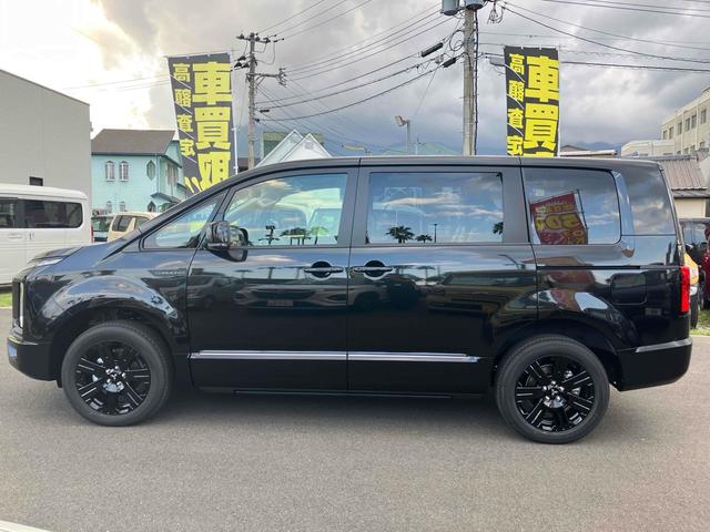 デリカＤ：５ シャモニー　登録済未使用車　４ＷＤ　全周囲カメラ　オートクルーズコントロール　レーンアシスト　衝突被害軽減システム　両側電動スライドドア　オートライト　ＬＥＤヘッドランプ　スマートキー　アイドリングストップ（22枚目）