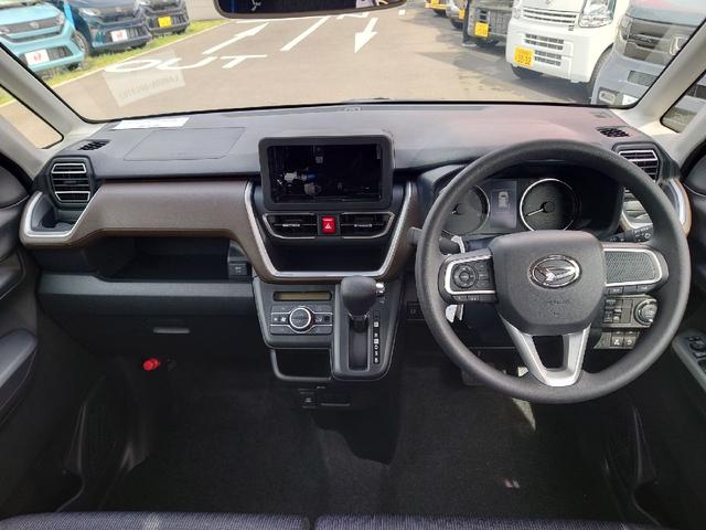 ムーヴ Ｇ　両側スライド・片側電動　クリアランスソナー　レーンアシスト　衝突被害軽減システム　オートライト　ＬＥＤヘッドランプ　スマートキー　アイドリングストップ　電動格納ミラー　ベンチシート　ＣＶＴ（2枚目）