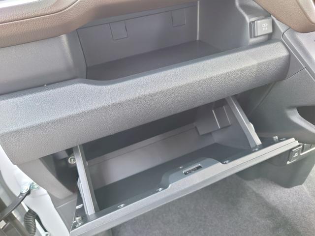 ムーヴ Ｇ　両側スライド・片側電動　クリアランスソナー　レーンアシスト　衝突被害軽減システム　オートライト　ＬＥＤヘッドランプ　スマートキー　アイドリングストップ　電動格納ミラー　ベンチシート　ＣＶＴ（8枚目）