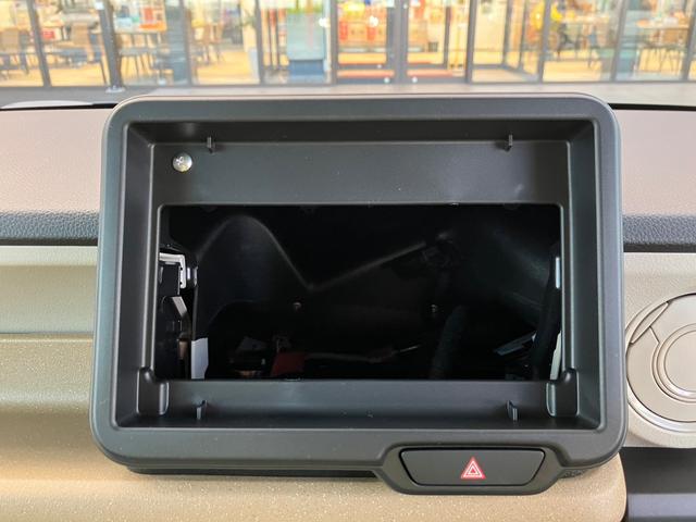Ｎ－ＢＯＸ ベースグレード　両側スライド・片側電動　クリアランスソナー　オートクルーズコントロール　レーンアシスト　衝突被害軽減システム　オートライト　ＬＥＤヘッドランプ　スマートキー　アイドリングストップ　電動格納ミラー（21枚目）