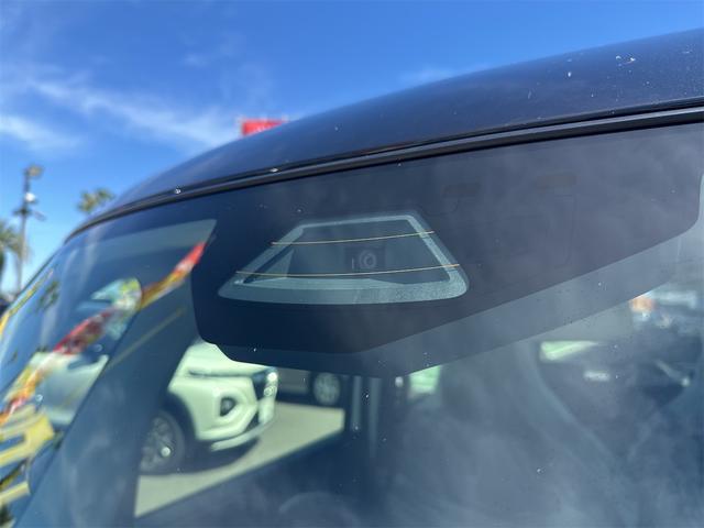 スペーシアカスタム ハイブリッドＸＳターボ　両側電動スライドドア　クリアランスソナー　オートクルーズコントロール　レーンアシスト　衝突被害軽減システム　オートライト　ＬＥＤヘッドランプ　スマートキー　アイドリングストップ　電動格納ミラー（12枚目）