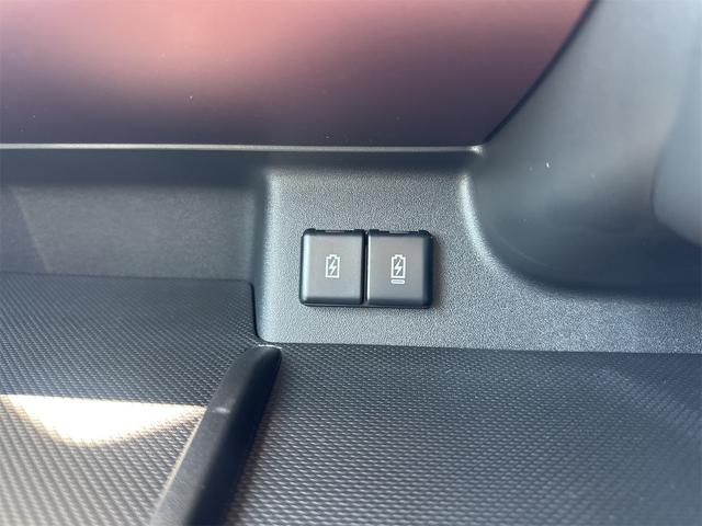 スペーシアカスタム ハイブリッドＸＳターボ　両側電動スライドドア　クリアランスソナー　オートクルーズコントロール　レーンアシスト　衝突被害軽減システム　オートライト　ＬＥＤヘッドランプ　スマートキー　アイドリングストップ　電動格納ミラー（13枚目）