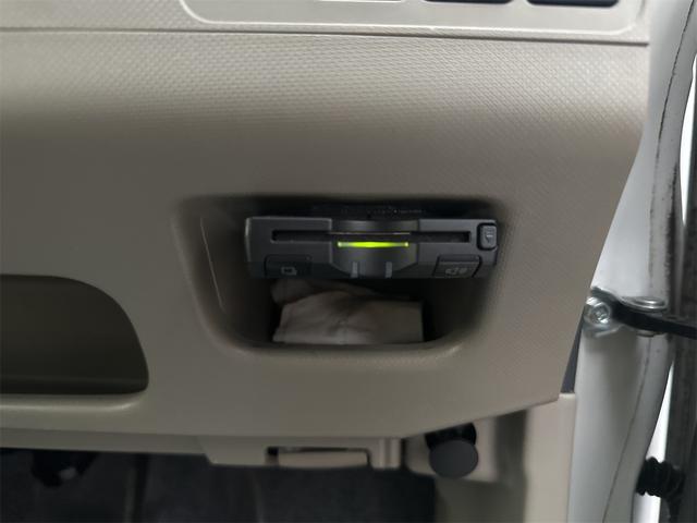 ムーヴ Ｘ　ＥＴＣ　バックカメラ　ナビ　ＴＶ　オートライト　スマートキー　アイドリングストップ　電動格納ミラー　ＣＶＴ　盗難防止システム　ＡＢＳ　ＣＤ　ＵＳＢ　アルミホイール　衝突安全ボディ　エアコン（10枚目）