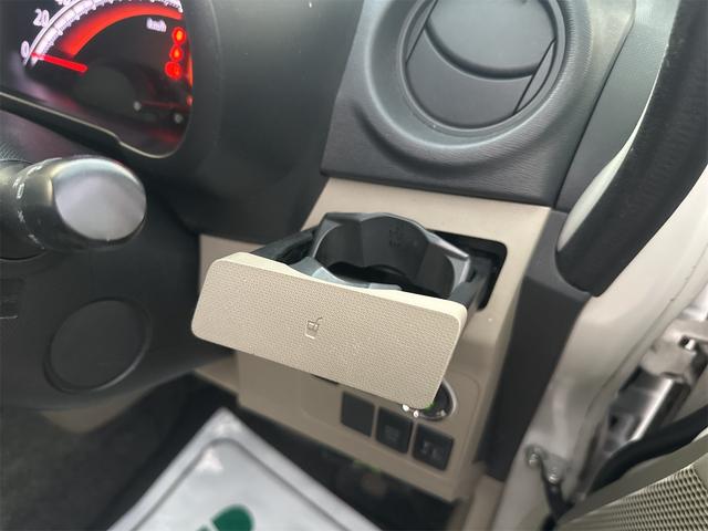 ムーヴ Ｘ　ＥＴＣ　バックカメラ　ナビ　ＴＶ　オートライト　スマートキー　アイドリングストップ　電動格納ミラー　ＣＶＴ　盗難防止システム　ＡＢＳ　ＣＤ　ＵＳＢ　アルミホイール　衝突安全ボディ　エアコン（43枚目）