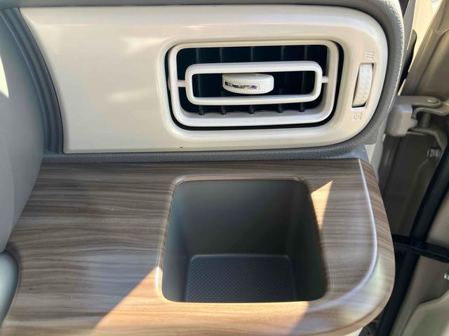 アルトラパン ハイブリッドX クリアランスソナー レーンアシスト 衝突被害軽減システム オートライト LEDヘッドランプ スマートキー アイドリングストップ 電動格納ミラー シートヒーター ベンチシート CVT 盗難防止システム(32枚目)