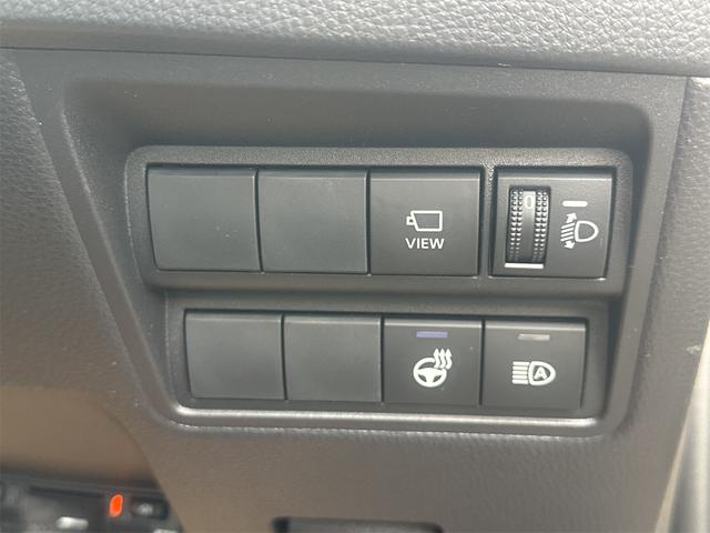 ヤリスクロス ハイブリッドZ 全周囲カメラ クリアランスソナー オートクルーズコントロール パワーシート 衝突被害軽減システム ナビ オートマチックハイビーム オートライト LEDヘッドランプ アルミホイール スマートキー(10枚目)