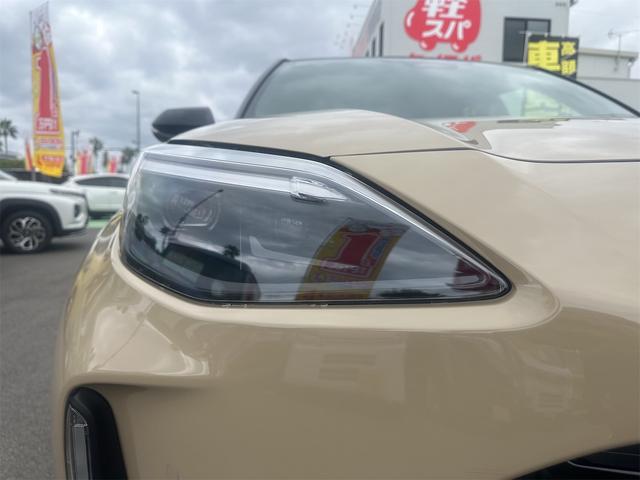 ヤリスクロス ハイブリッドZ 全周囲カメラ クリアランスソナー オートクルーズコントロール パワーシート 衝突被害軽減システム ナビ オートマチックハイビーム オートライト LEDヘッドランプ アルミホイール スマートキー(21枚目)