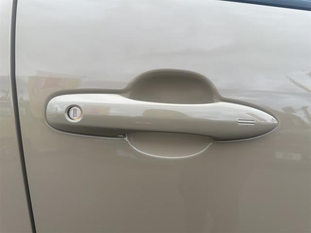 ヤリスクロス ハイブリッドZ 全周囲カメラ クリアランスソナー オートクルーズコントロール パワーシート 衝突被害軽減システム ナビ オートマチックハイビーム オートライト LEDヘッドランプ アルミホイール スマートキー(33枚目)