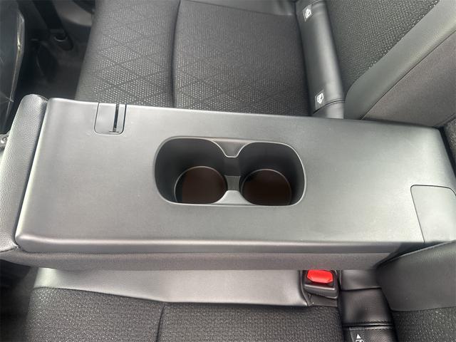 ヤリスクロス ハイブリッドZ 全周囲カメラ クリアランスソナー オートクルーズコントロール パワーシート 衝突被害軽減システム ナビ オートマチックハイビーム オートライト LEDヘッドランプ アルミホイール スマートキー(46枚目)